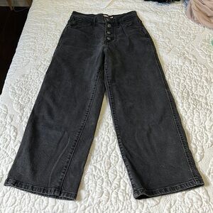 Black Mile High Cropped Wide Leg Levi Jeans